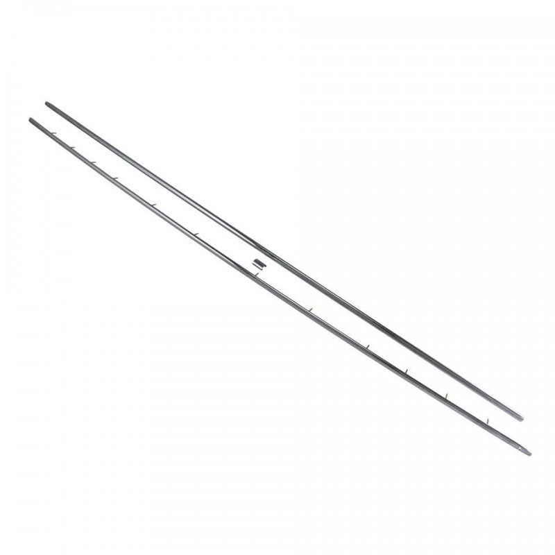 BAGUETTES CLOUTEES CHROMEES SUR BAS DE CAPOTE ARRIERE DE COX CAB -67